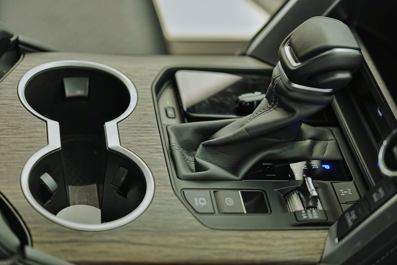 Toyota Land Cruiser VXR