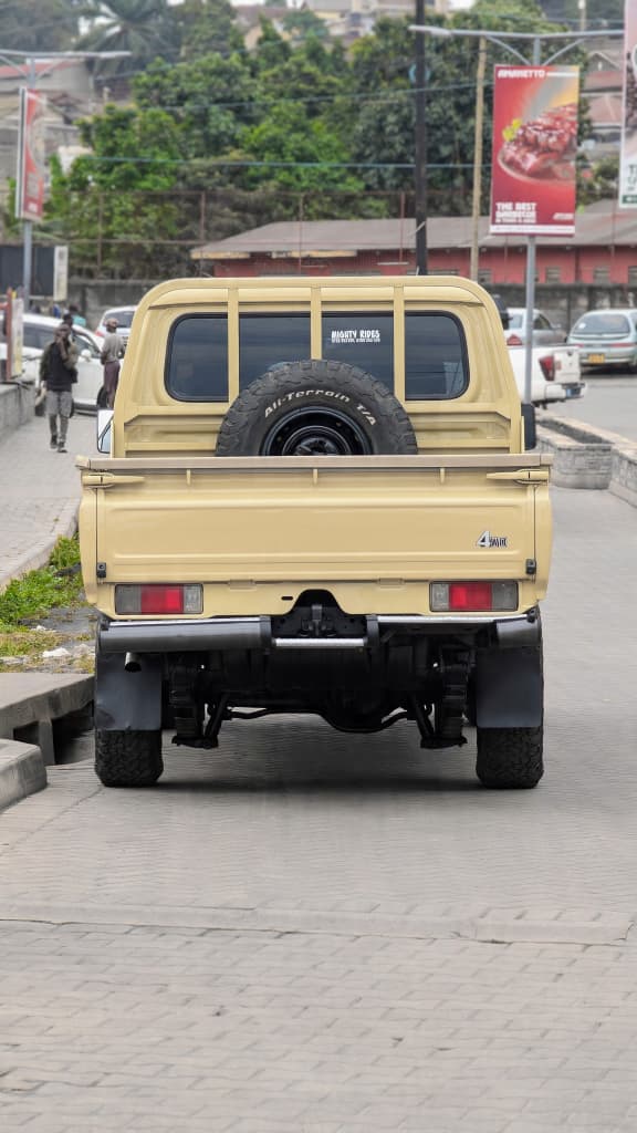Toyota Land cruiser LC79 2023