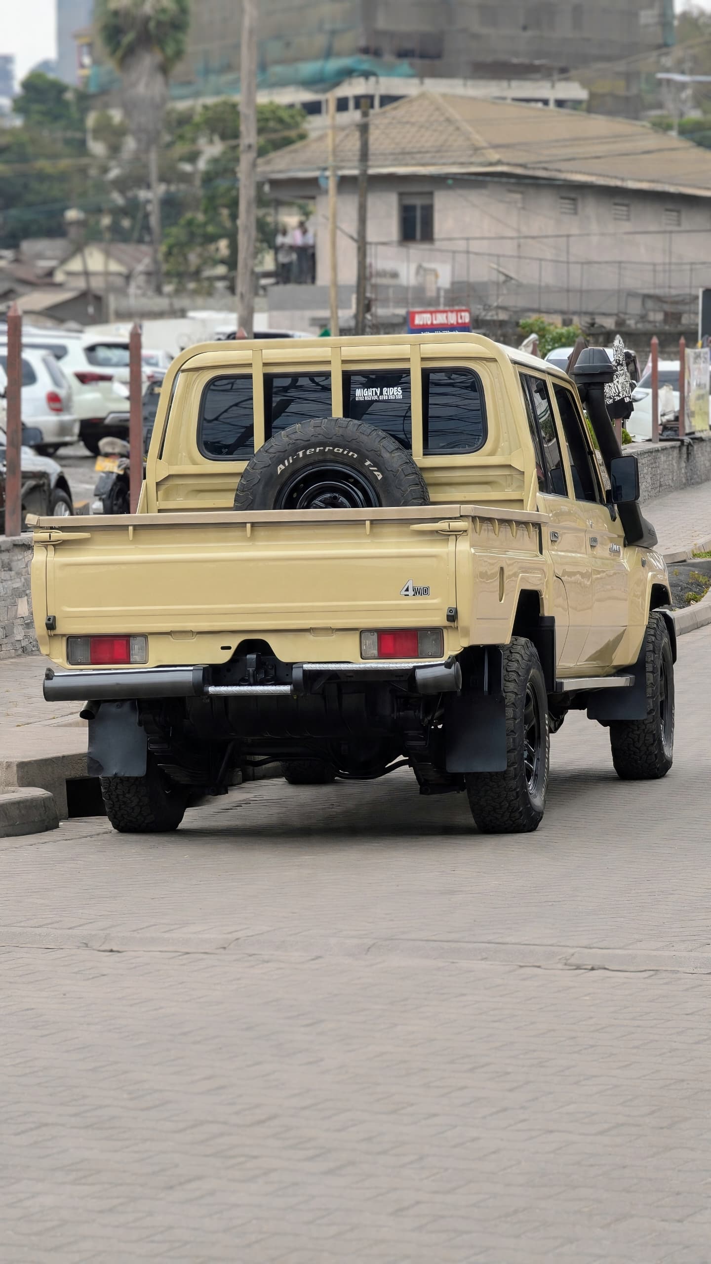 Toyota Land cruiser LC79 2023
