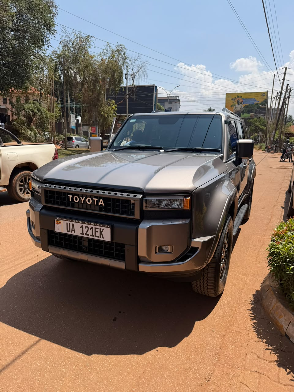 Toyota Land cruiser Adventure plus