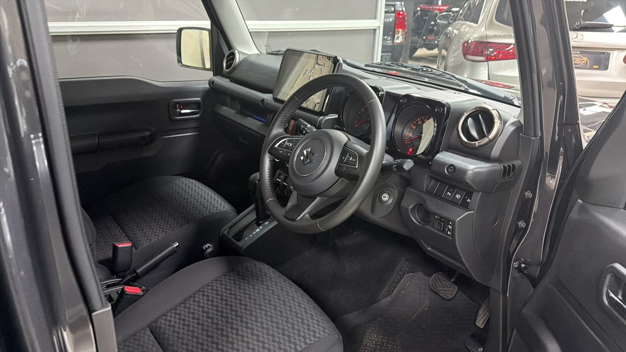 2025 Suzuki Jimny