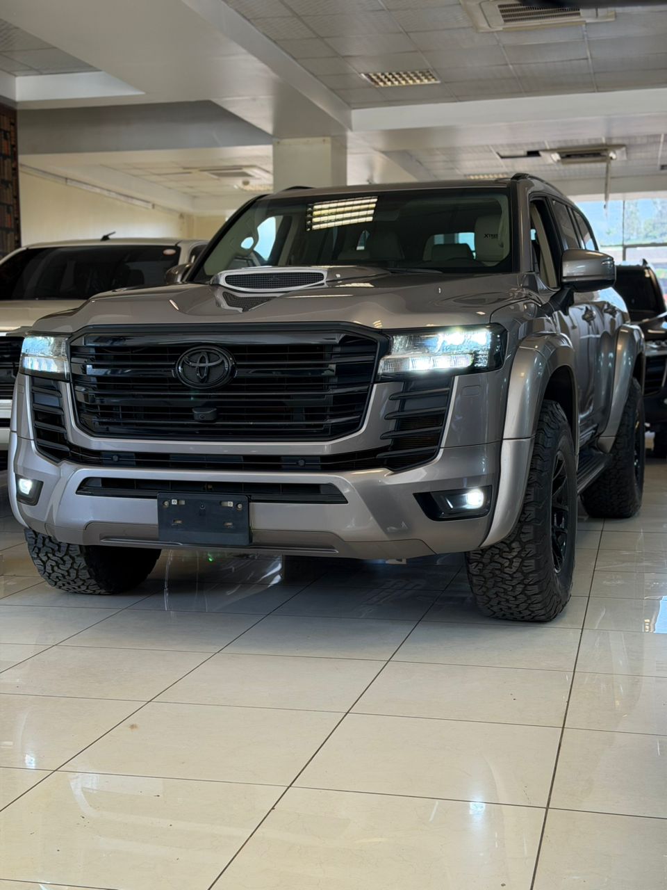 Toyota Land Cruiser GXR Limited Extreme Edition