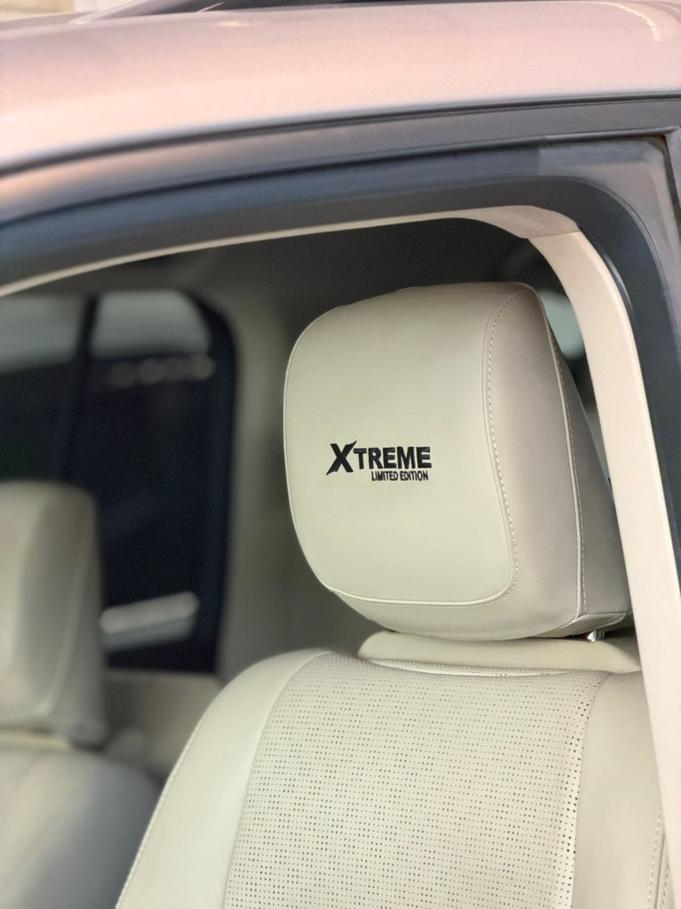 Toyota Land Cruiser GXR Limited Extreme Edition